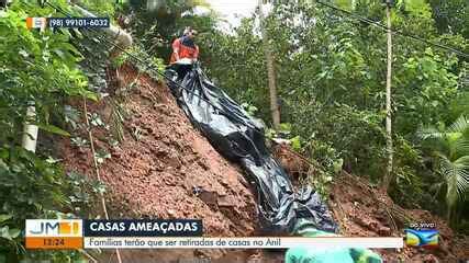 Temendo Deslizamentos Fam Lias Deixam Suas Casas Ap S Fortes Chuvas Em