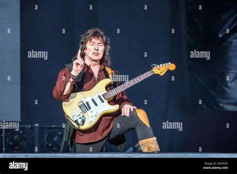 Ritchie Blackmore Rainbow Hi Res Stock Photography And Images Alamy