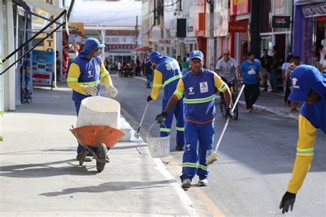 Prefeitura promove mutirão de limpeza em praças ruas e avenidas do