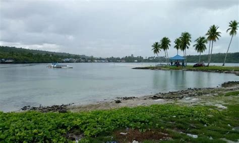 Wantopi Beach Pantai Eksotis Pasir Putih Yang Mempesona Di Central