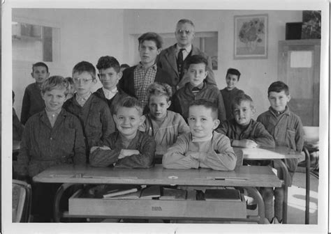 Photo De Classe Anne De Ecole Jean Mace Copains D Avant