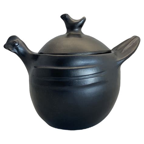 Black Clay La Chamba Hen Pot Ancient Cookware