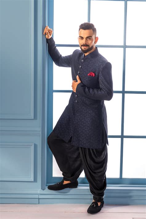 Manyavar collection: 10 best groom's outfits for the Wedding Season - Blog