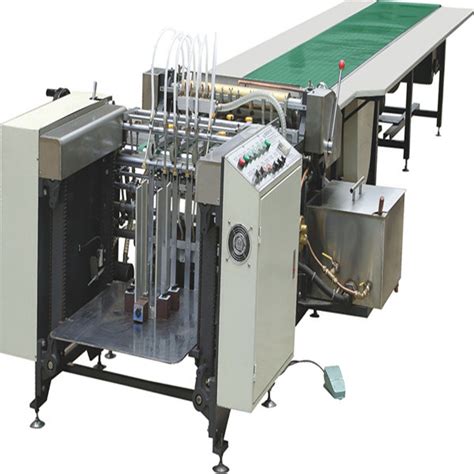 Garment Box Hot Melt Glue Gluing Machine Machine And Machinery