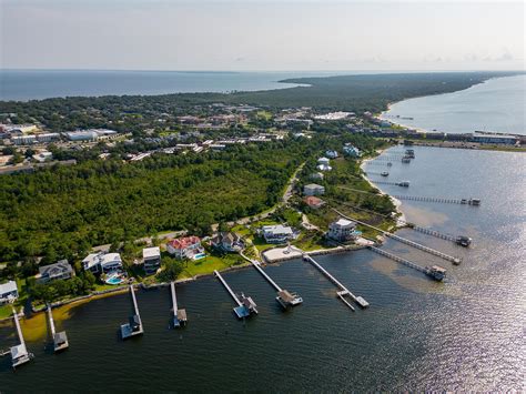 Serene Towns In Florida S Emerald Coast For A Weekend Retreat