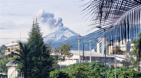 Columna De Ceniza Del Volc N Cotopaxi Alcanza Los Dos Kil Metros