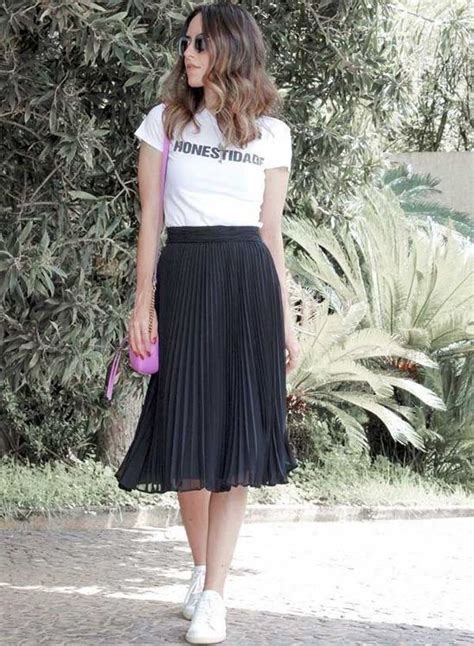 Introducir Imagen Outfit Falda Plisada Con Tenis Abzlocal Mx