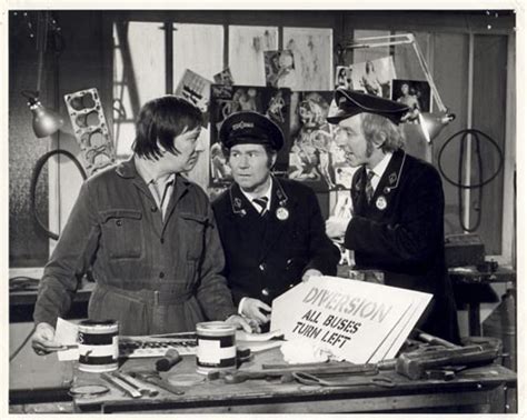 On the Buses [Cast] photo