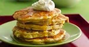 Grandma's Vintage Recipes: 1970s BISQUICK APPLE PANCAKES AND CIDER SYRUP