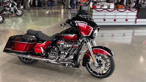 2021 Harley Davidson Road Glide Cvo Colors