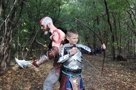 Atreus and Kratos Hunting Deer in Ragnarok was an excellent callback to ...