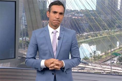 C Sar Tralli Se Despede Do Sp Ap S Anos No Jornal Momento Dif Cil