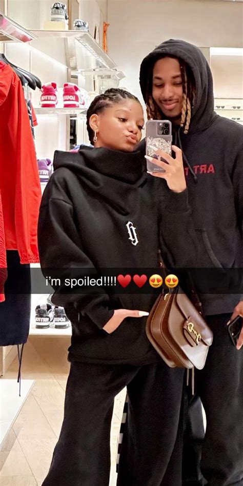 Halle Bailey Shares Rare Mirror Selfie From The Waist Up In Bedroom As