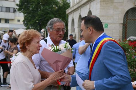 VIDEO Foto 63 de cupluri de aur din Focșani au fost premiate la