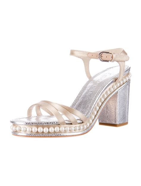 Chanel Pearl Sandals Silver Sandals Shoes Cha61041 The Realreal