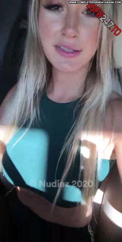 Emily Knight Sex Car Sexy Teasing Snapchat Premium Influencer Car