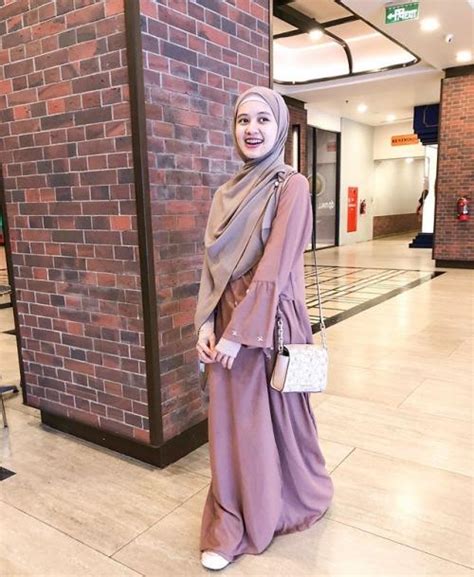 Inspirasi Ootd Syar I Ala Influencer Hijab Adinda Amira Okezone Muslim