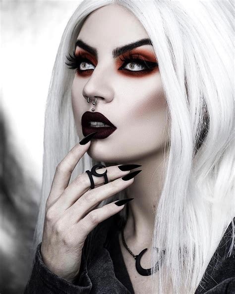 Beatriz Mariano Halloween Makeup Looks Blonde Goth Witch Makeup