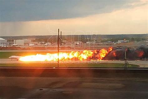 Hoy Tamaulipas Encuentran Las Cajas Negras De Avion Incendiado En Moscu