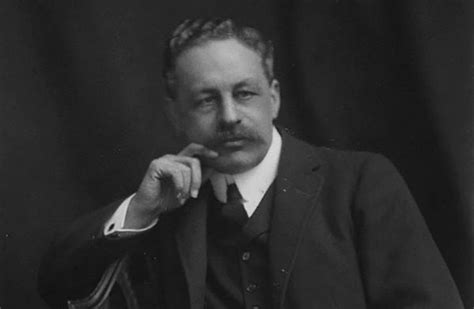 halford mackinder   world