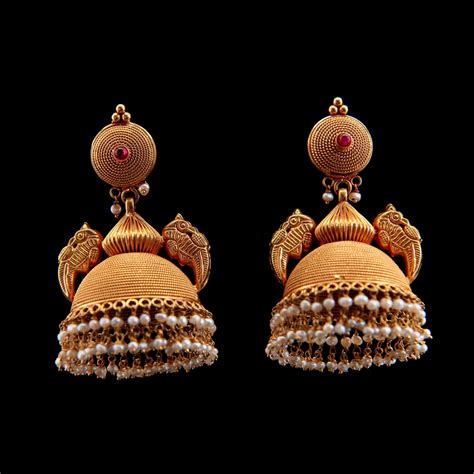 21 Gorgeous South Indian Style Gold Jhumka Designs South India Jewels