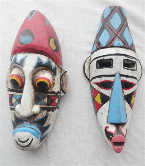 Modelo De Mascaras Africanas Rectory