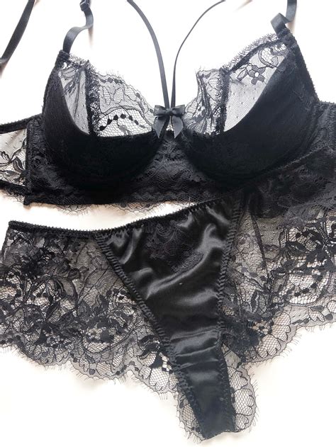 Balconette Lace Bra In Black And Silk Lace Marianna Giordana Paris