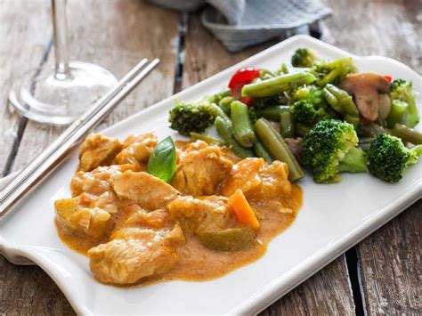 Pollo Al Curry Con Vegetales