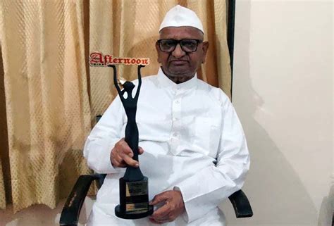 Anna Hazare receives Newsmakers Achievement Award 2021