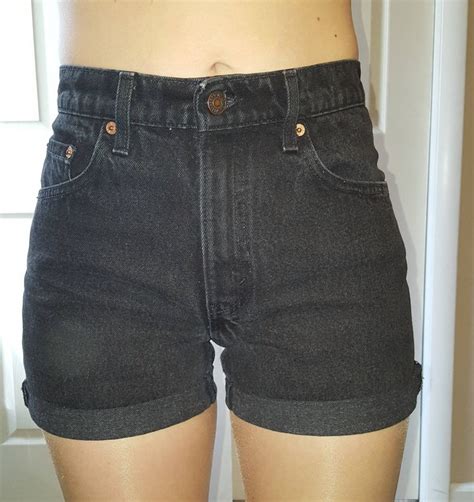 Levi S High Waist Vintage Jean Denim Cuffed Shorts Authentic 2 3 24 25 26 27 28 29 30 31 32 33