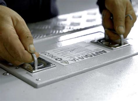 custom safety warning labels decals transcontinental intergraphics