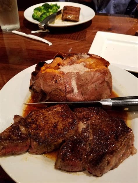 Longhorn Steakhouse Greenville Menu Prices And Restaurant Reviews Tripadvisor