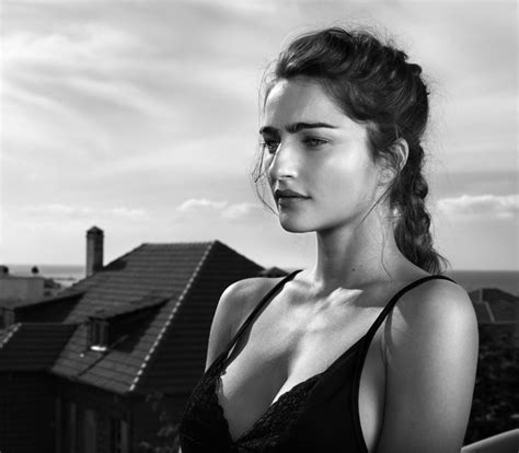 Hot Sexy Ania Bukstein Bikini Pics