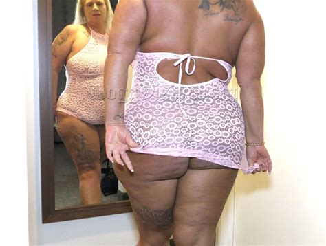 BBC Eats His CreamPie From Squirt MILF S Pussy 29 Nude Pics XHamster