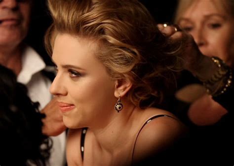 Make Deluxe Scarlett Johansson Nos Bastidores Da Dolce Gabbana