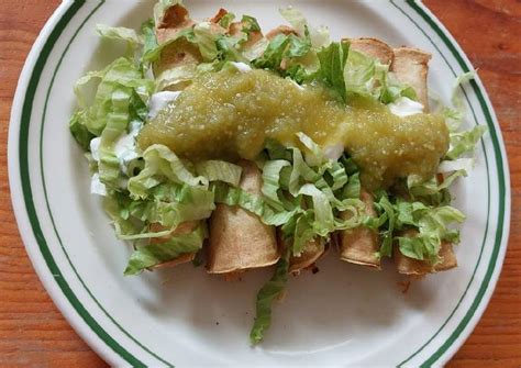 Tacos Dorados De Pollo En Freidora De Aire Receta De Luzma Sg Cookpad