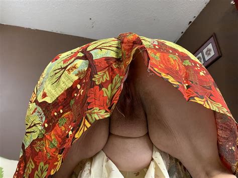 Sexy Bbw Gives You Something To Eat For Thanksgiving Pics Xhamster