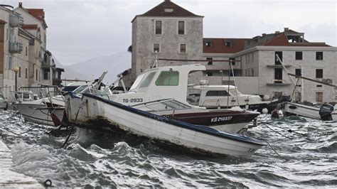 Slobodna Dalmacija Video s društvene mreže i fotografije otkrivaju