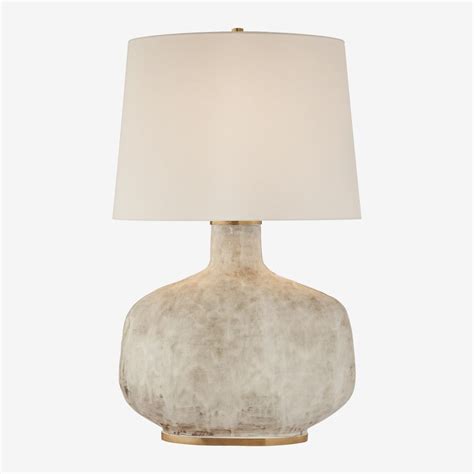 A Modern Take On A Classic Form The Beton Table Lamp Encompasses Kelly