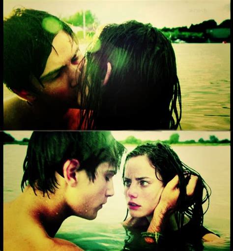 Freddie And Effy Skins Uk Tv Shows Skin Hacks Acne