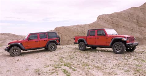 Jeep Gladiator Vs Wrangler Unlimited Side By Side Comparison Reveals