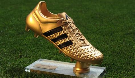 FIFA Golden Boot Winners 2022 - Smartphone Model