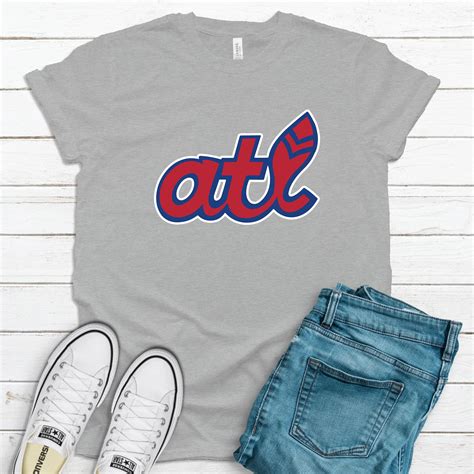 Atlanta Braves T-shirt Atlanta Braves Shirt Retro Feather - Etsy