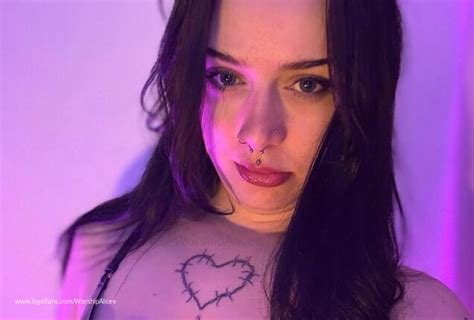 Quickie JOI To My Bouncing Tits With A 10 Second Cum Countdown MOMMY ALICE Findom Official