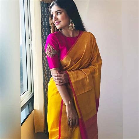 40 Stylish Blouse Designs That You Can Wear With Any Saree • Keep Me Stylish Sari Blouse