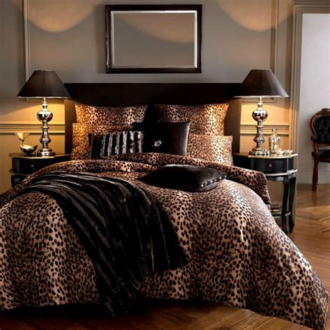 Leopard Print Wallpaper Bedroom Ideas Roomvidia