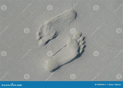 Fuss Drucke Im Sand Stockbild Bild Von Drucke Strand 95094411