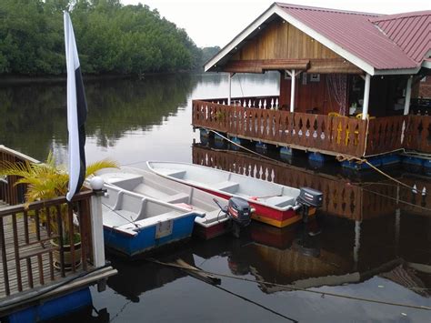 Rumah Rakit Cemara Riverview Visitpahangmy