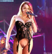 Miley Cyrus Nude Fakes Celebrity Fakes 4U