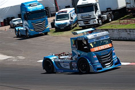 Iveco Usual Racing Garante Top Wellington Cirino E Danilo Dirani